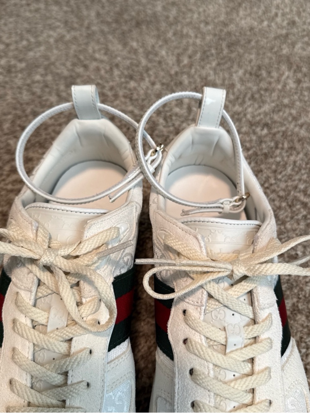 Authentic Gucci Cream Sneakers with Signature Green & Red Web small red spots - Picture 8 of 11